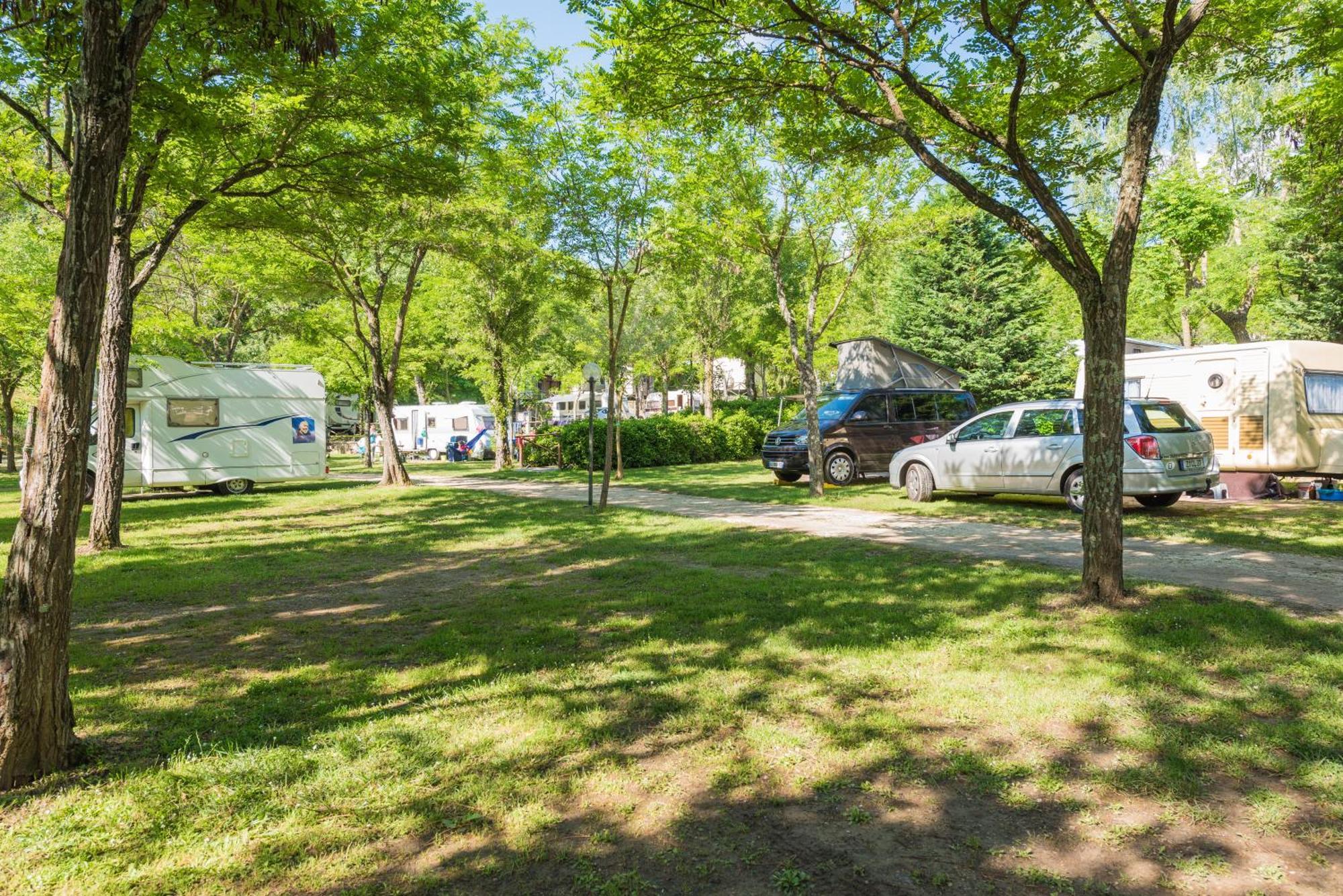 Camping Village Il Poggetto Troghi Exterior foto