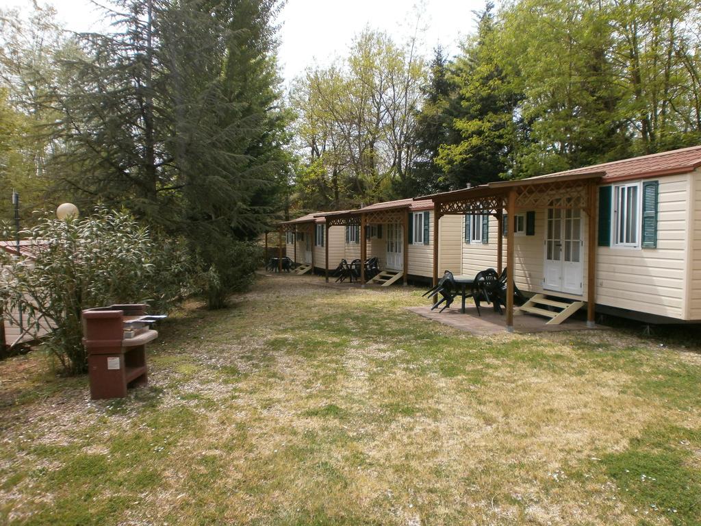 Camping Village Il Poggetto Troghi Exterior foto